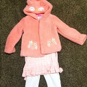 Girl's 3 peice winter outfit